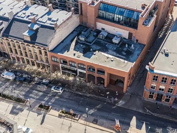 Toronto C08, ON M5V 1V9,71-75 Front ST E