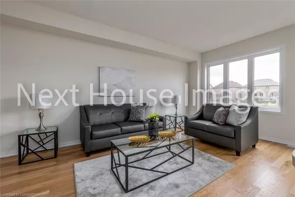 Niagara Falls, ON L2H 3S9,8317 Mulberry DR #12
