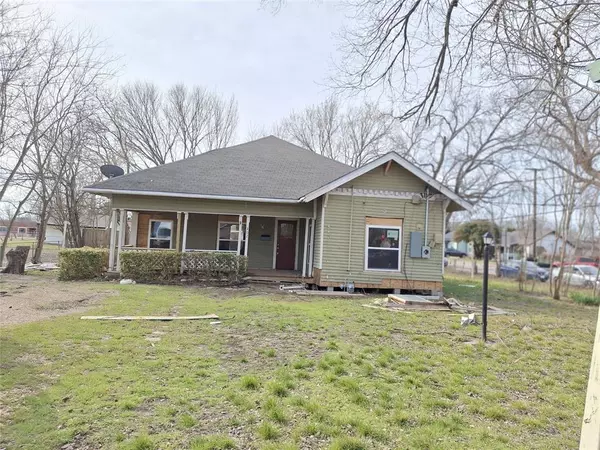 302 Newsom Road, Mesquite, TX 75149