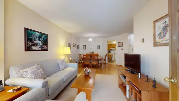 Kingston, ON K7M 8L5,675 Davis DR #410