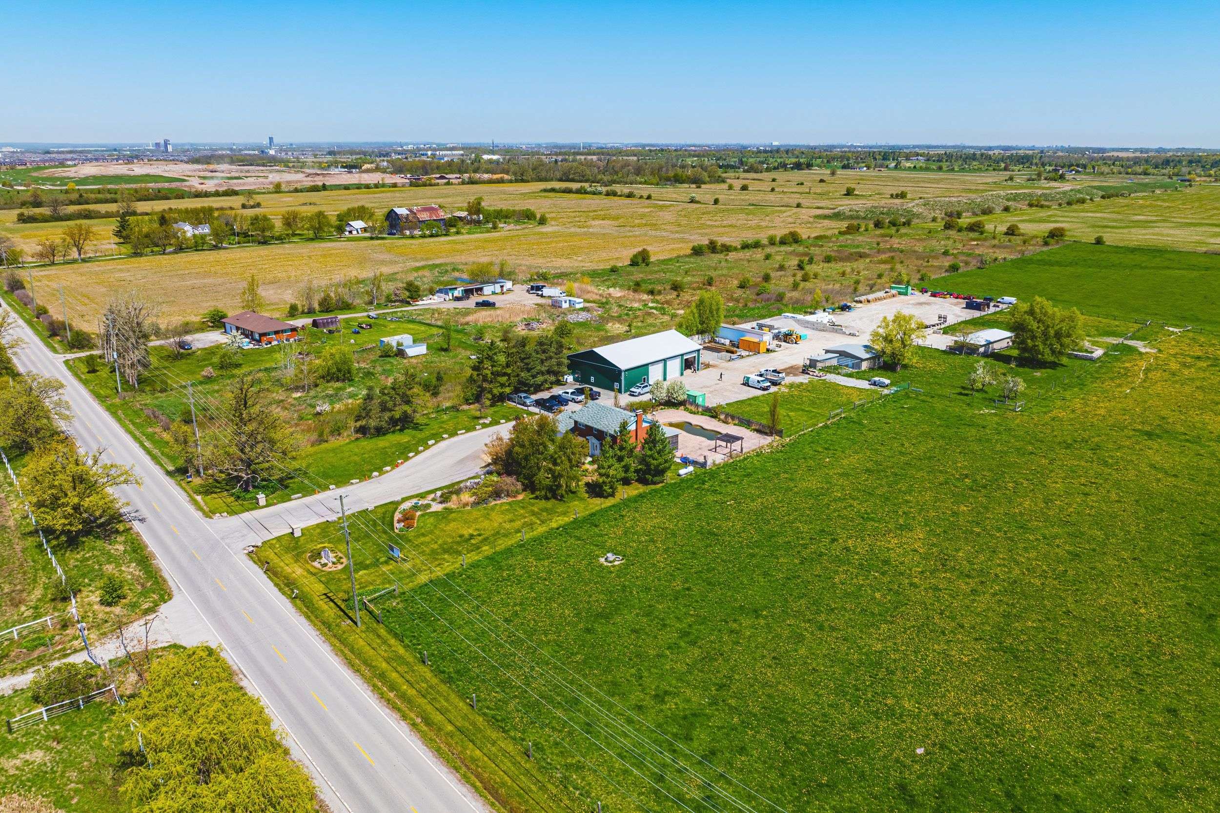 Milton, ON L9T 2X5,5121 FIRST Line