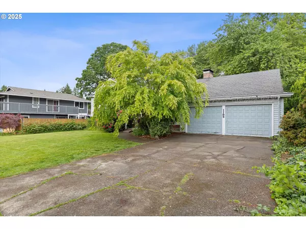 Lake Oswego, OR 97034,1195 HALLINAN ST