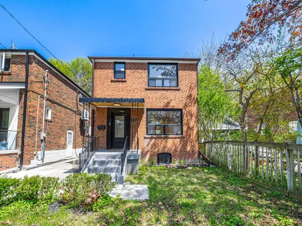 Toronto E01, ON M4L 2T9,127 Highfield RD