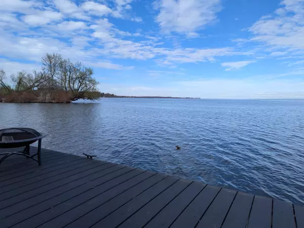 20586 Old Montreal RD, South Glengarry, ON K0C 2C0