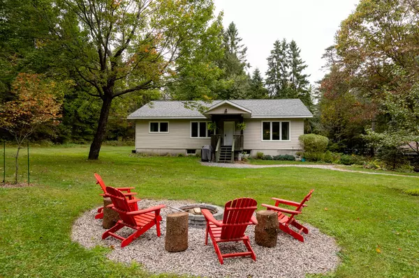 644 South Mary Lake RD, Huntsville, ON P0B 1L0