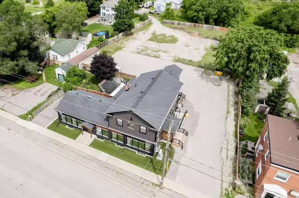 1370 Killarney Beach RD, Innisfil, ON L0L 1W0