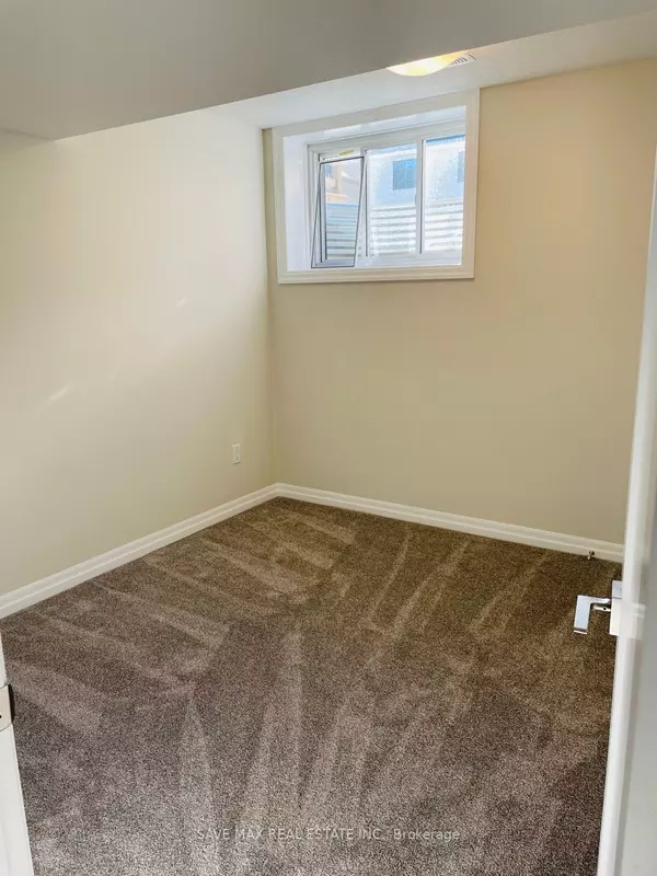Tillsonburg, ON N4G 0K7,76 Keba CRES