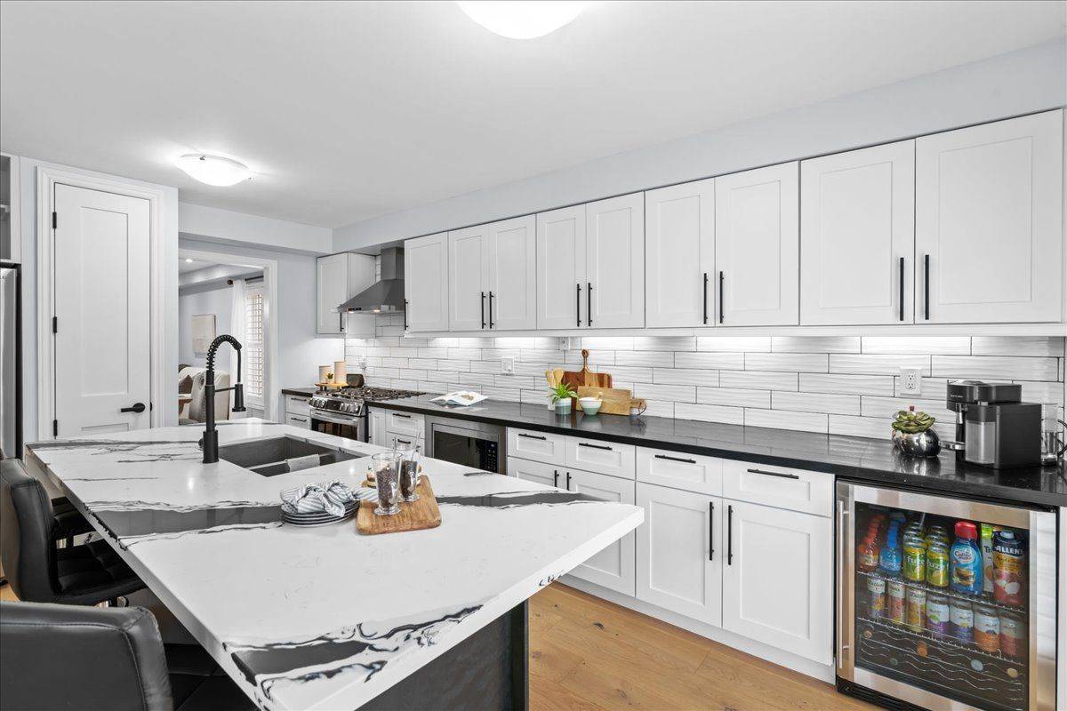 Oshawa, ON L1K 0B3,1659 Spencely DR