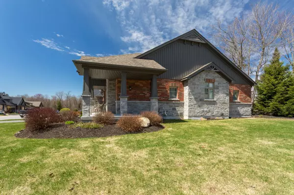 Huntsville, ON P1H 0C2,28 Prestwick DR