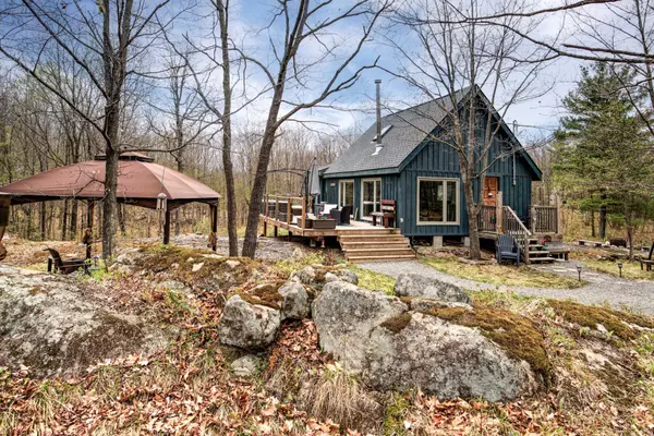 Rideau Lakes, ON K0G 1X0,1679 Mountain RD