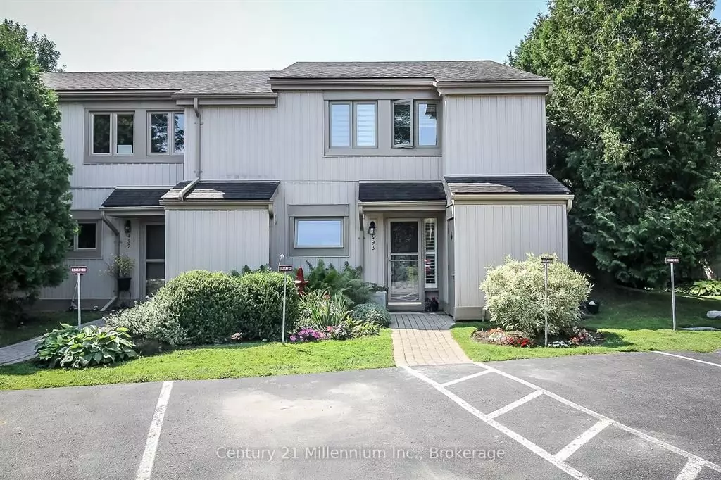 Collingwood, ON L9Y 5B4,493 Oxbow CRES