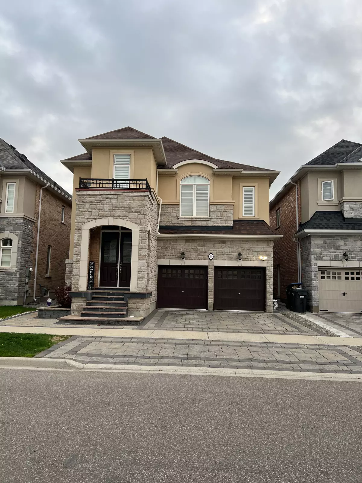 Brampton, ON L7A 4M9,39 Monument TRL #Upper