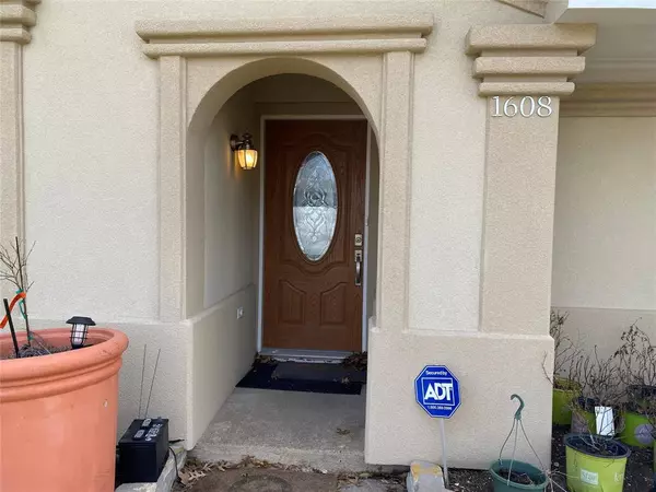 Richardson, TX 75081,1608 University Drive