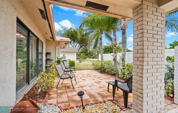 Coral Springs, FL 33071,8897 NW 3rd Ct