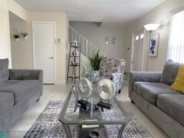 Tamarac, FL 33319,16 Meacham Lane #16