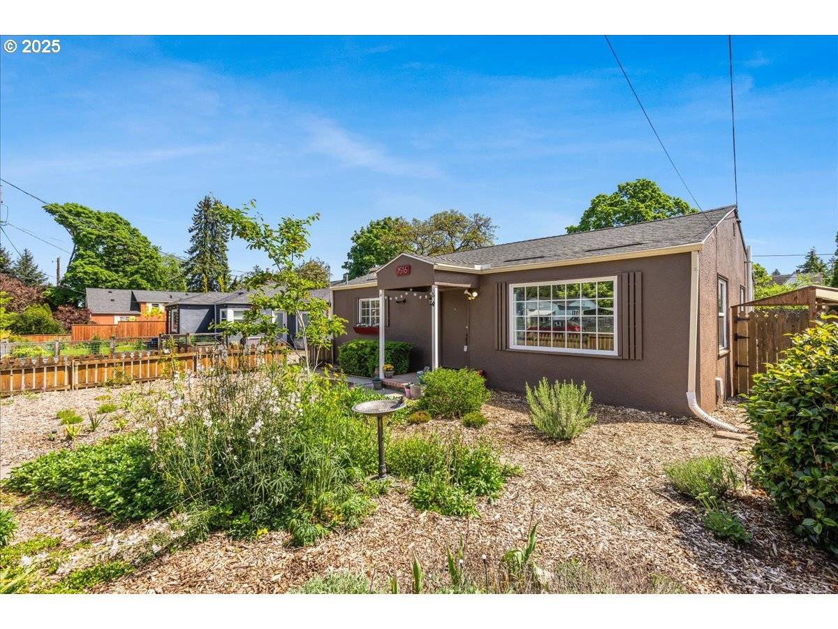 Portland, OR 97206,7516 SE EVERGREEN ST