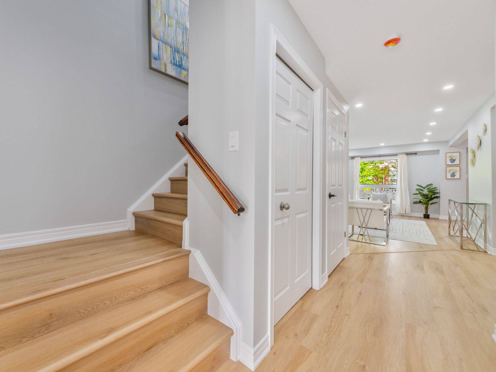 Kitchener, ON N2P 2Z1,494 Doon S DR
