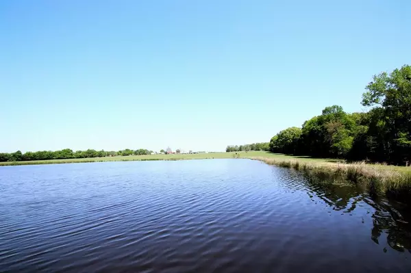 Grand Saline, TX 75140,33.61 FM 17