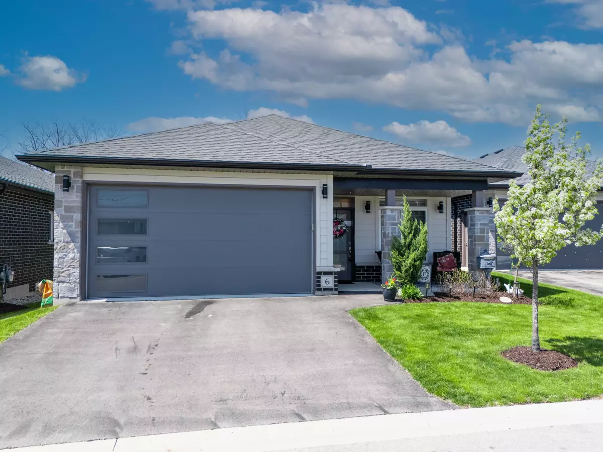 Central Elgin, ON N5P 0E6,10 MCPHERSON CT #6