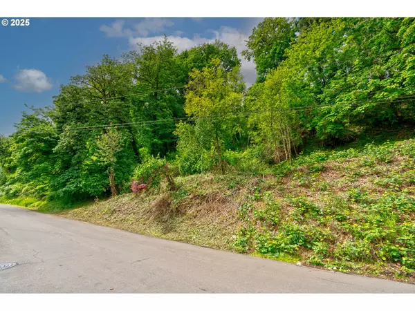 West Linn, OR 97068,19155 NIXON AVE