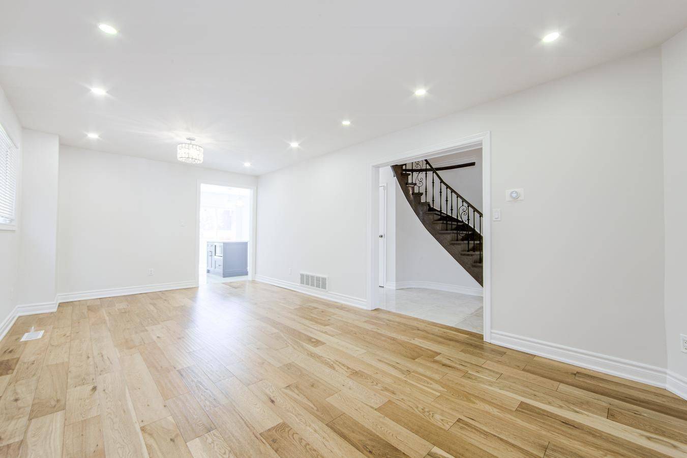Vaughan, ON L6A 1A1,71 Sterling CRES