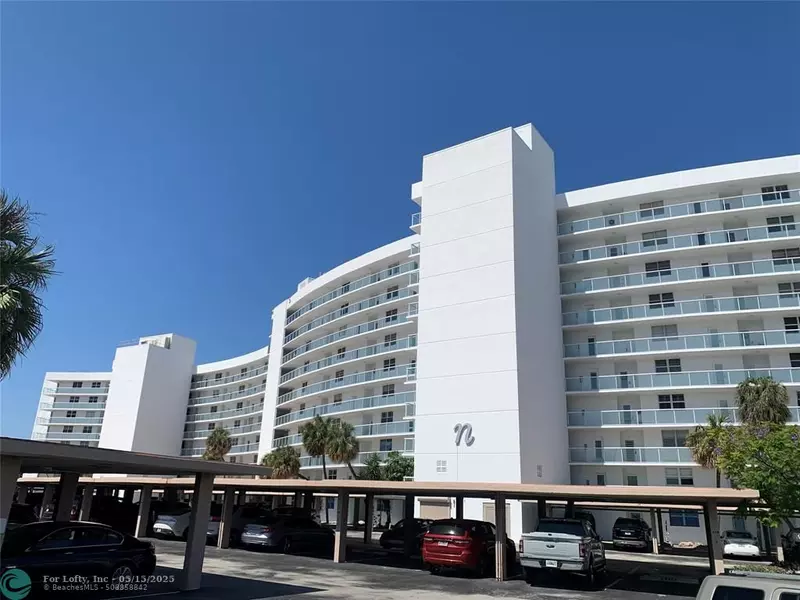 2731 NE 14th Street Cswy #307, Pompano Beach, FL 33062