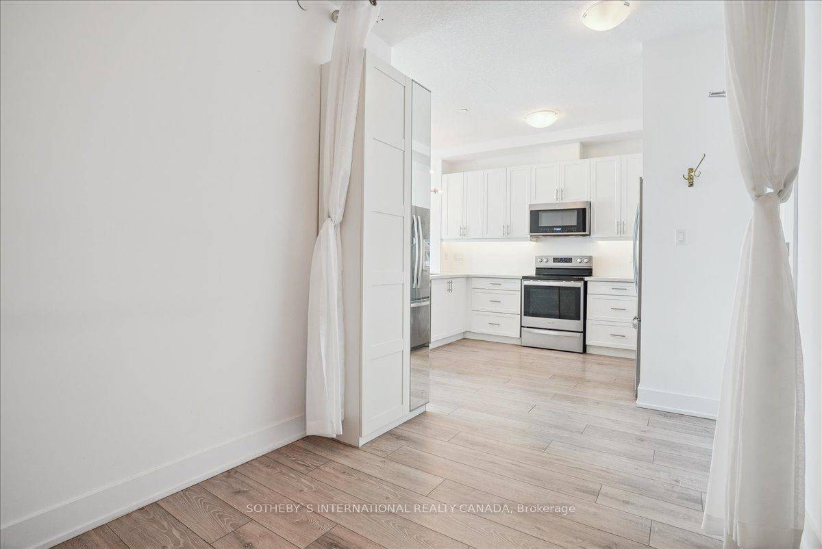 Hamilton, ON L8E 0K2,101 Shoreview PL #633