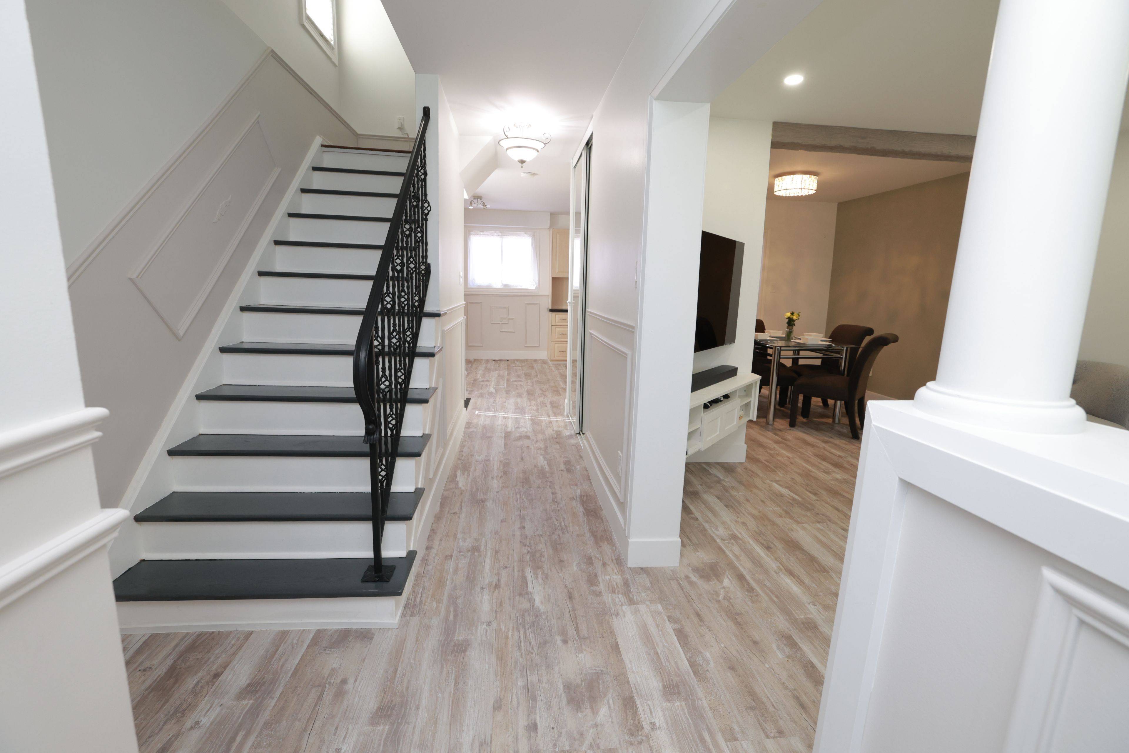 Brampton, ON L6S 2S6,10 Manderley PL