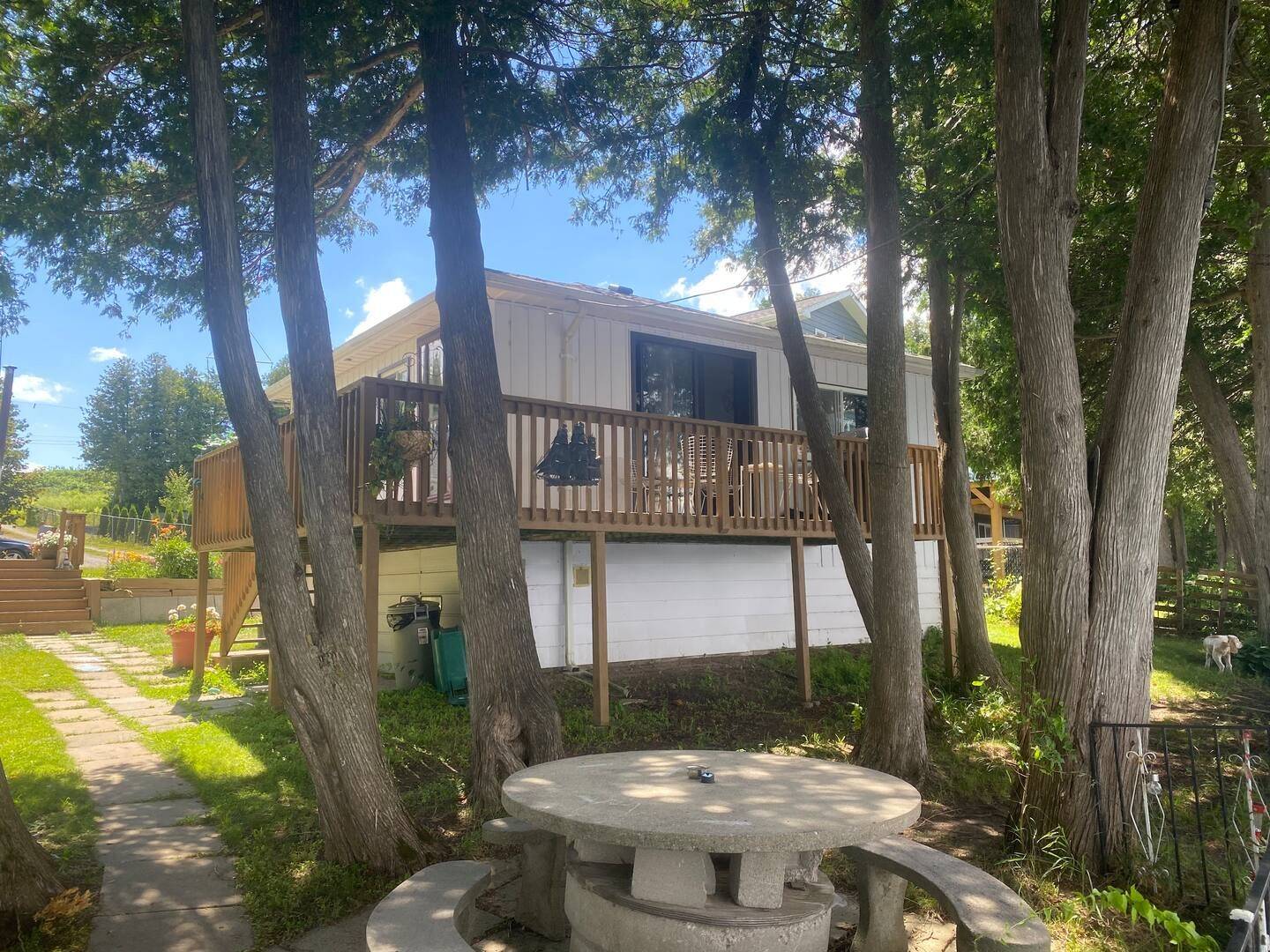 Alnwick/haldimand, ON K0K 2X0,200 Hampton CRES