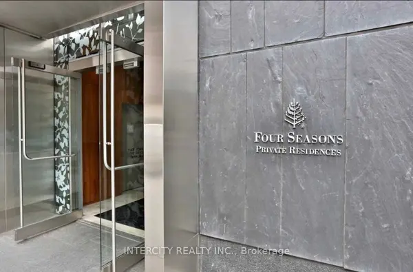 50 Yorkville AVE #4001, Toronto C02, ON M4W 0A3