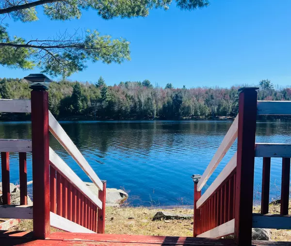 Frontenac, ON K0H 1B0,1052 Turner WAY