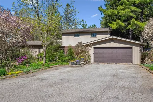 Woolwich, ON N0B 1N0,111 Grandview DR