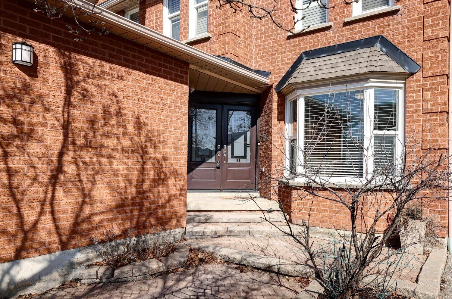 Mississauga, ON L5V 1J8,4705 Rathkeale RD