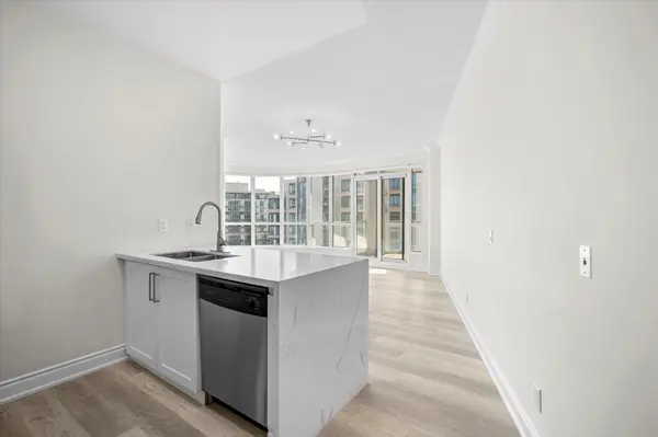 2087 Lakeshore BLVD W #803, Toronto W06, ON M8V 4G3