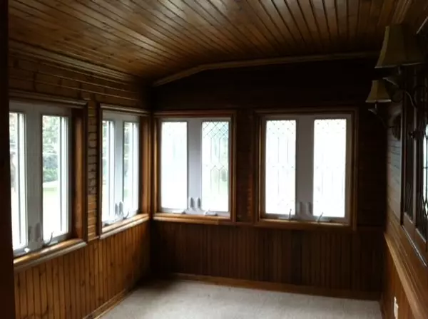 North Perth, ON N4W 1A7,439 Main ST W