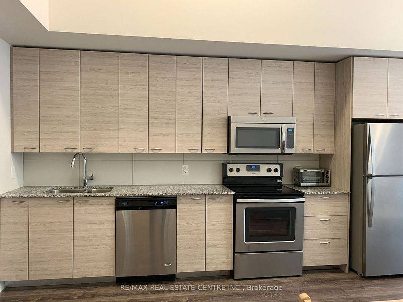 Waterloo, ON N2L 3T7,253 Albert ST #102