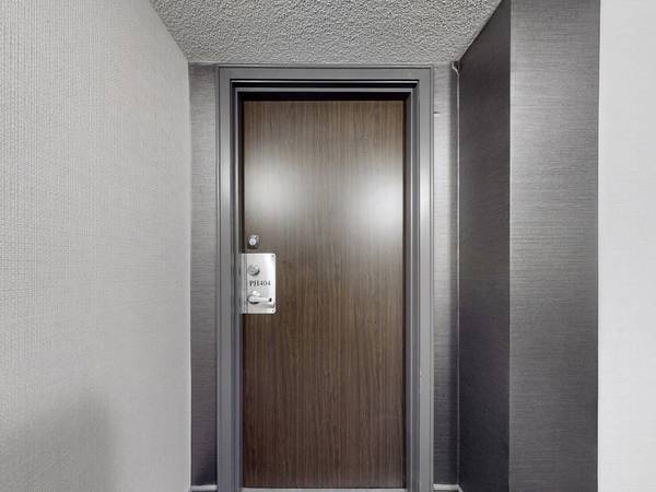 Toronto C14, ON M2M 4J2,5785 Yonge ST #PH404