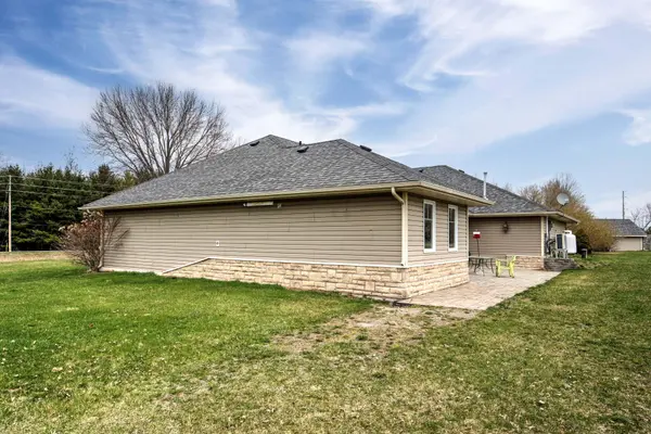 Rideau Lakes, ON K0G 1X0,9625 Highway 42 N/A