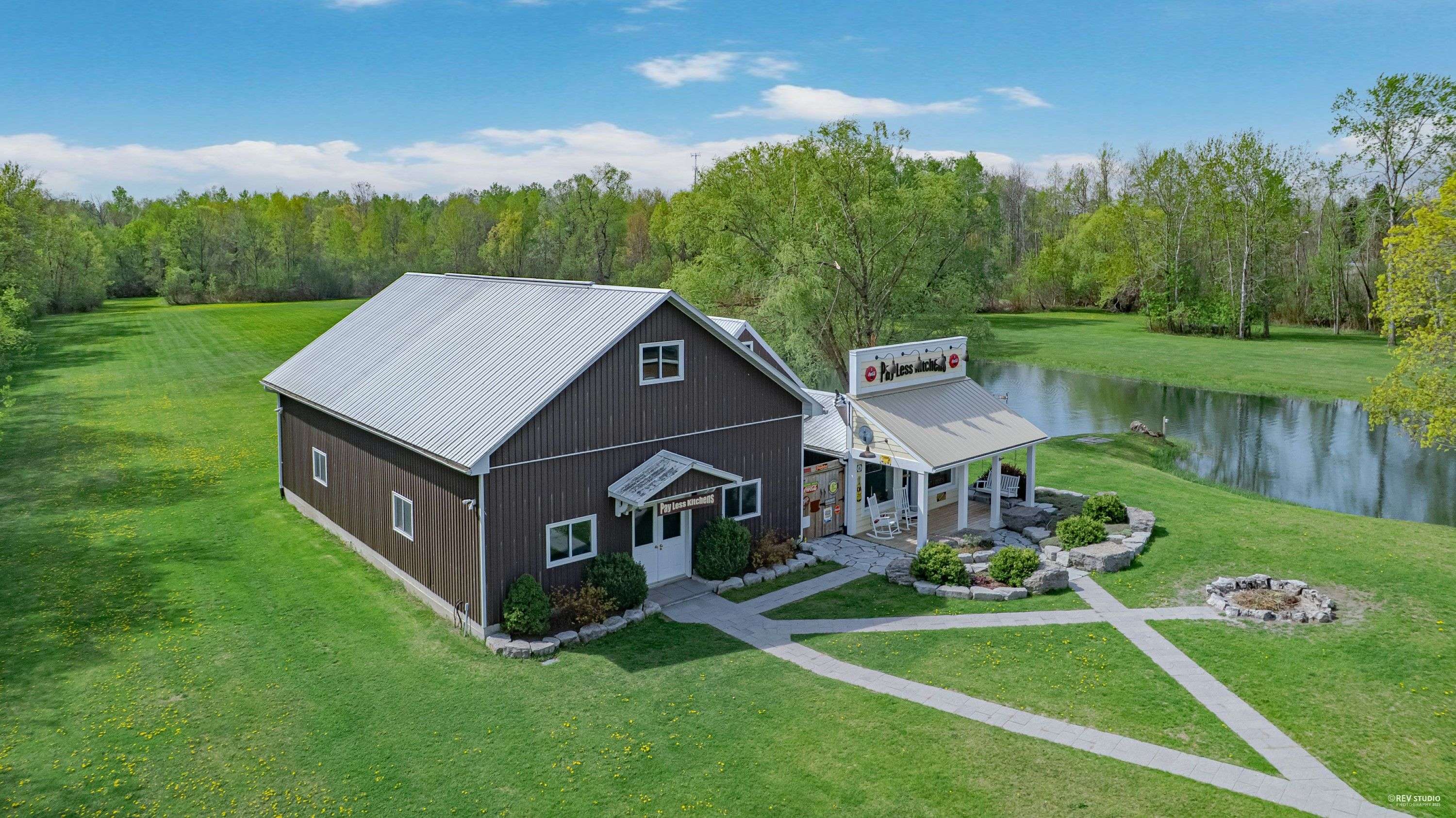 East Gwillimbury, ON L0E 1R0,5427 Ravenshoe RD