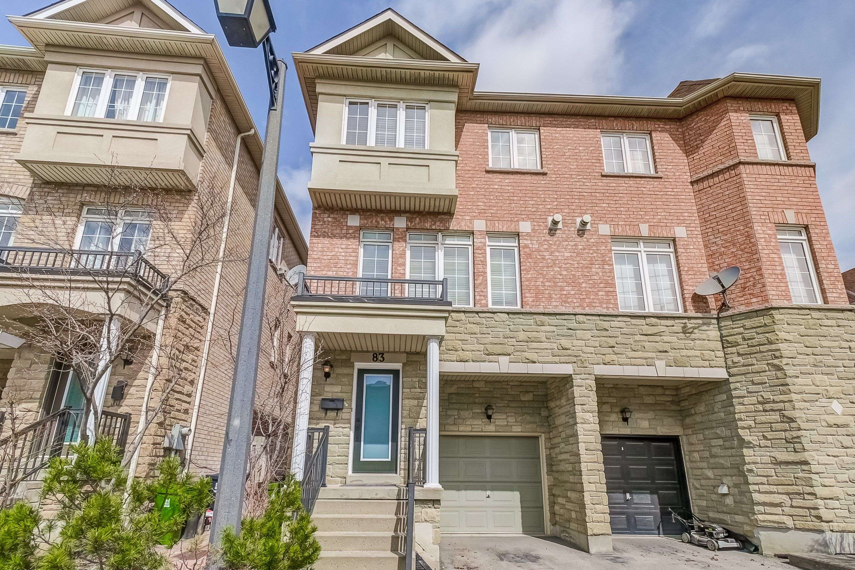 Toronto W08, ON M9C 5S6,83 Ramage LN