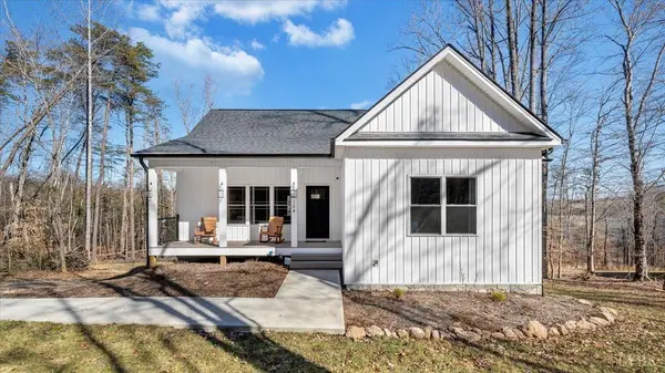 Moneta, VA 24121,104 Creeden DR