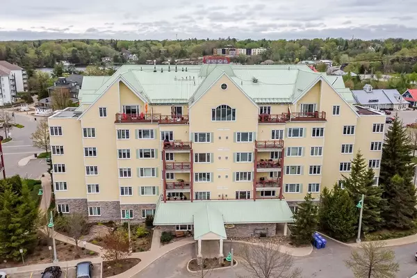 Gravenhurst, ON P1P 1Z9,110 Steamship Bay RD #507