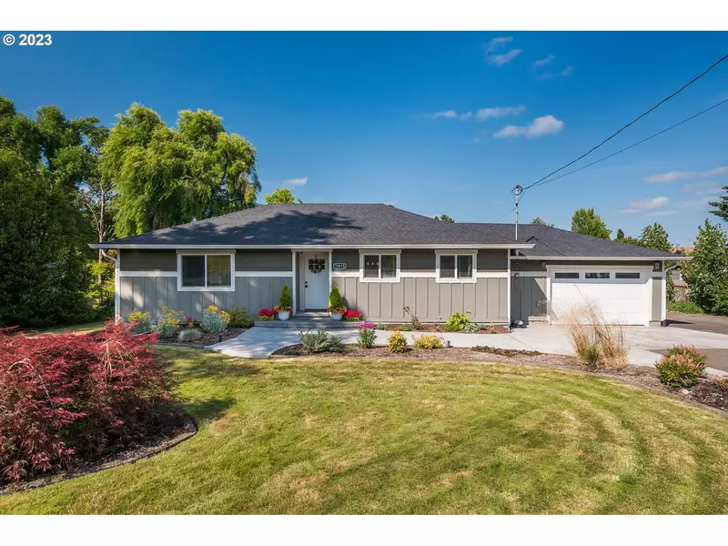 15915 SE HAROLD AVE, Milwaukie, OR 97267