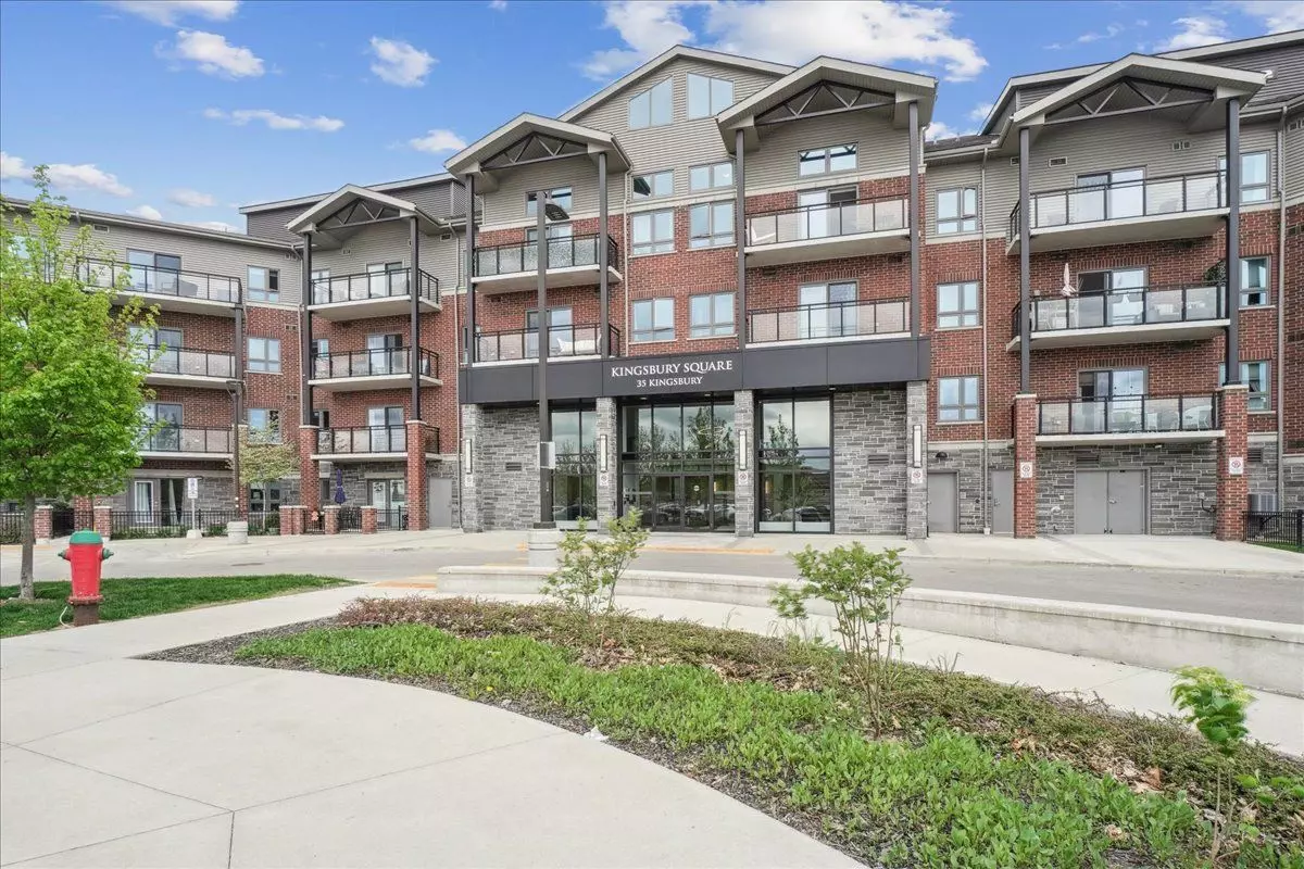 Guelph, ON N1L 0J4,35 Kingsbury SQ #413