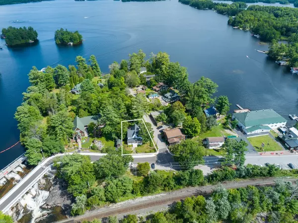 Muskoka Lakes, ON P0C 1A0,1020 Bala Falls RD