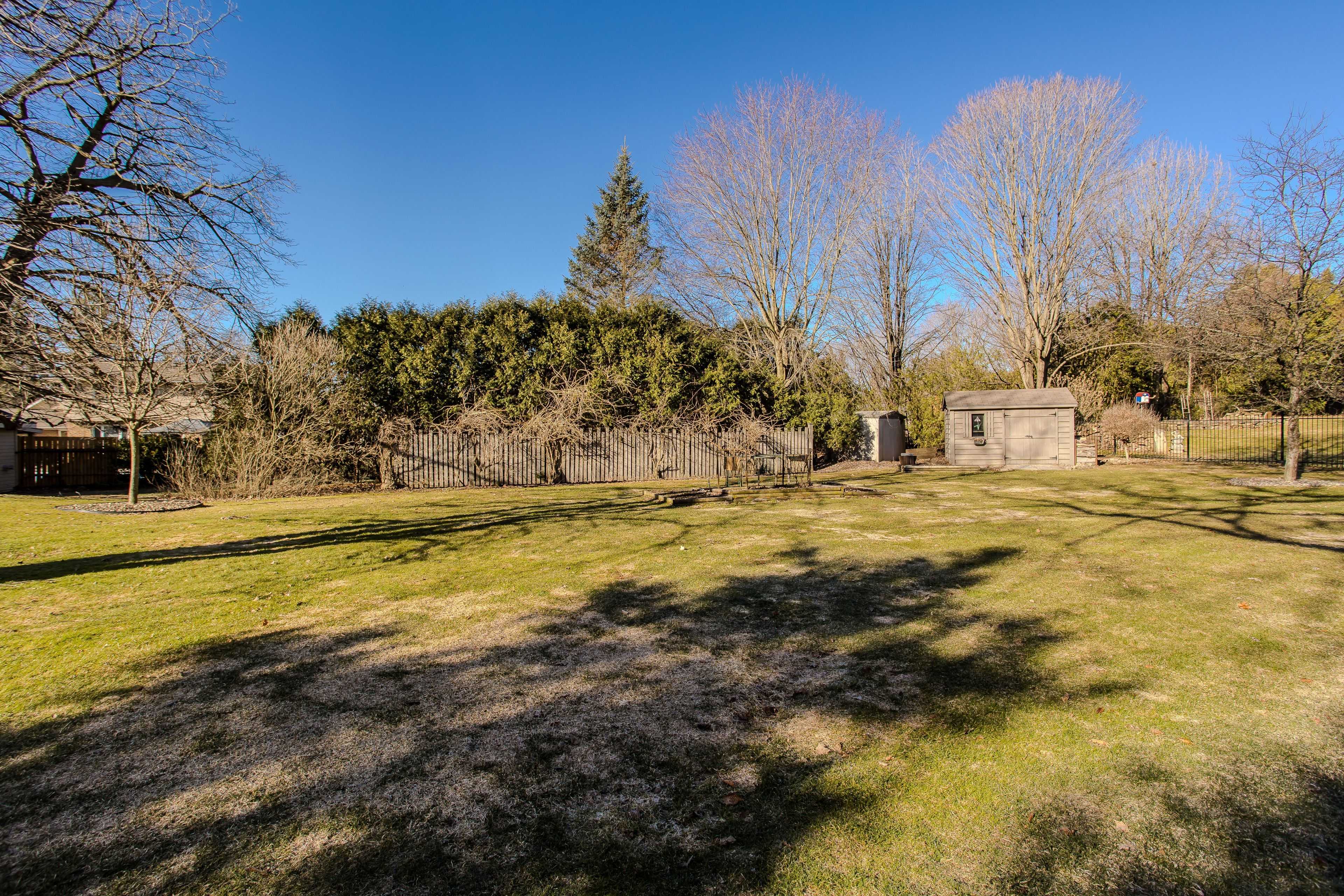 Hamilton, ON L8N 2Z7,20 Wildan DR