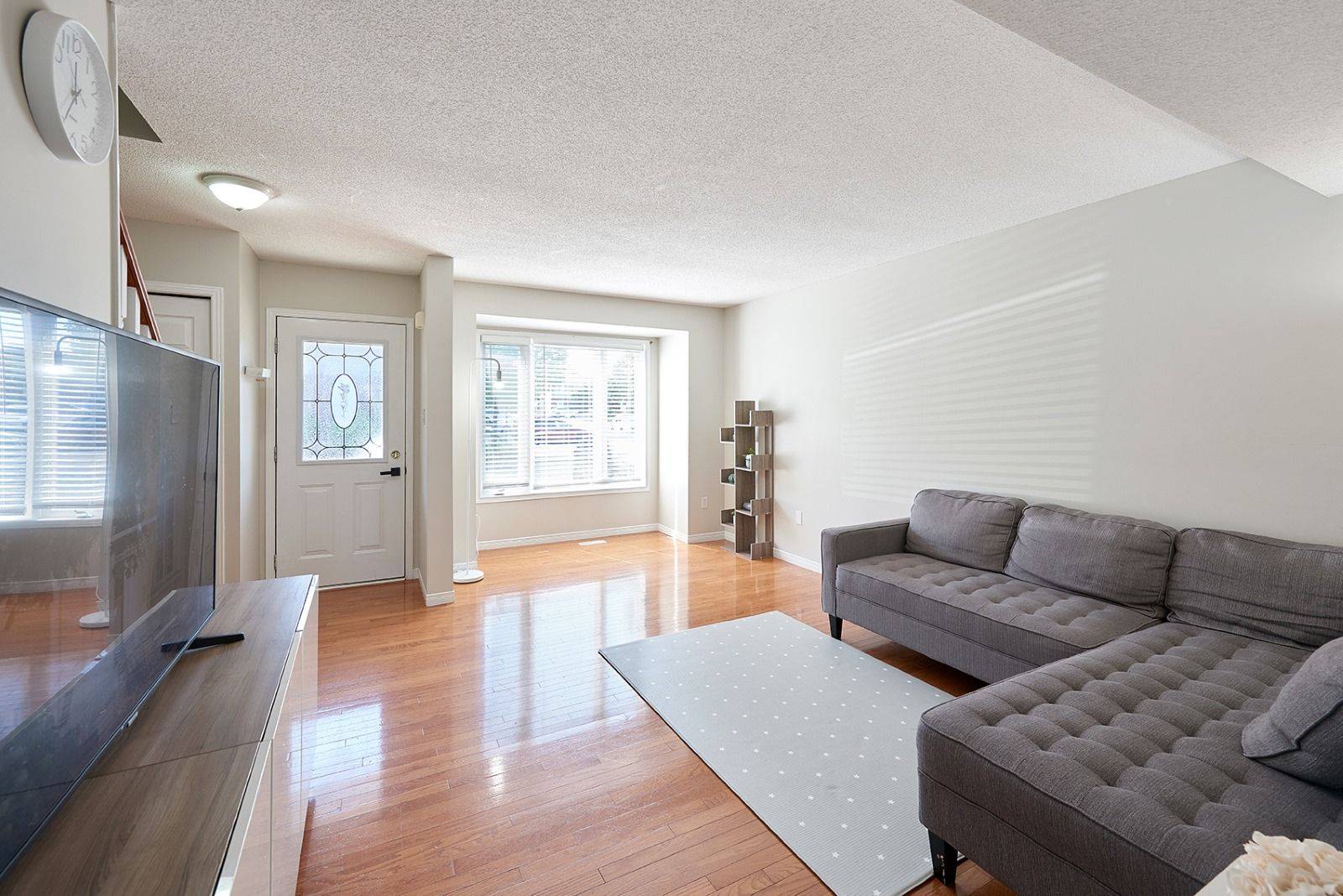 London North, ON N5X 4R1,1535 Trossacks AVE #16