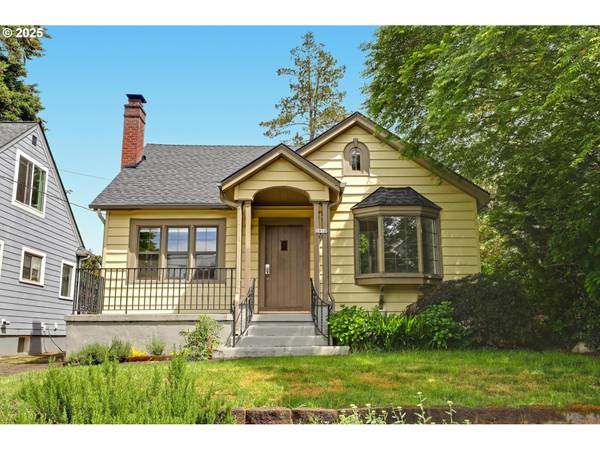 2810 NE 35TH AVE, Portland, OR 97212