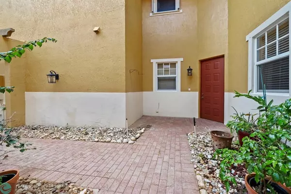 Coral Springs, FL 33076,5758 NW 119th Ter #5758