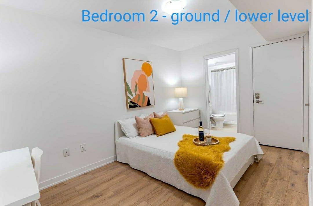 Oshawa, ON L1G 0C3,1740 Simcoe ST N #43